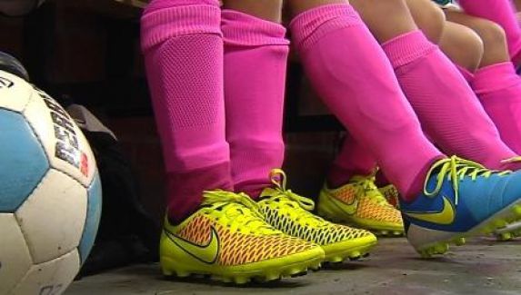 Gezocht: enthousiaste voetbalmeiden